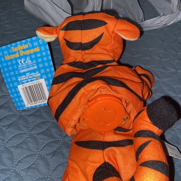 Talking Hand Puppet - Picture 7 of 7